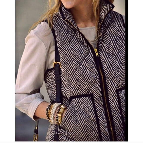 J. Crew Cream Black Herringbone Down Puffy‎ Quilted Vest - Picture 3 of 10